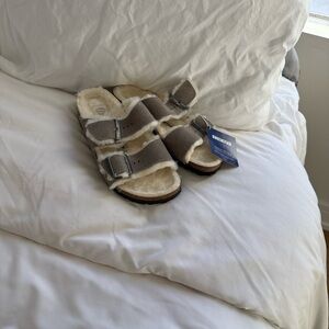 Birkenstock Arizona Shearling Lined Sandals in Stone